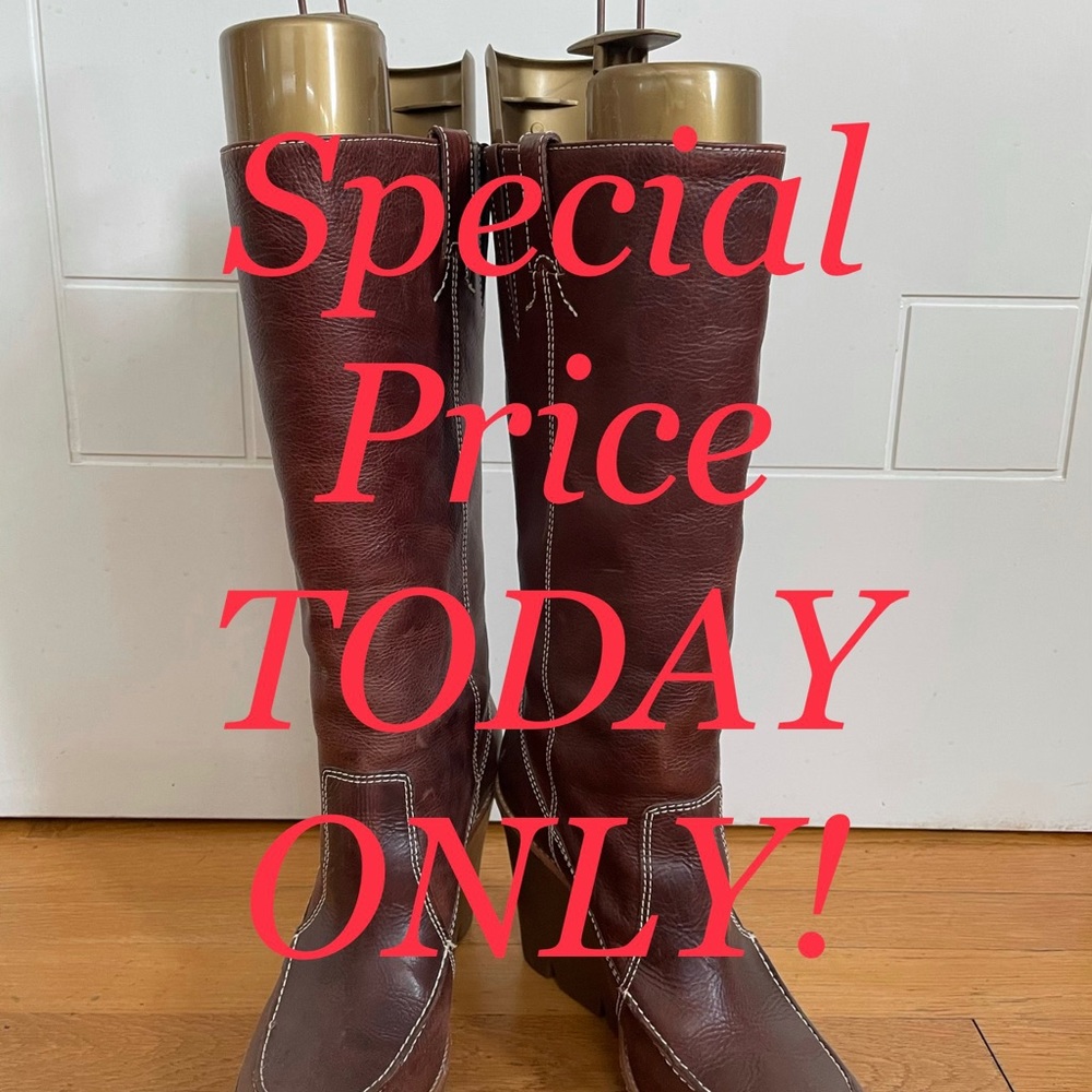 Michael Kors women’s boots
